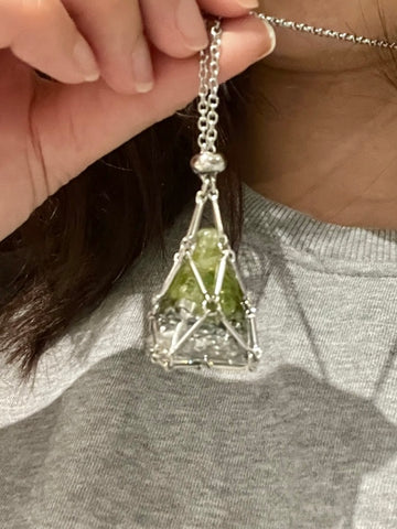 Crystal holder necklace