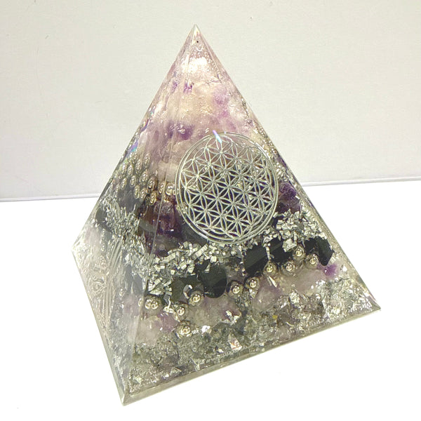 12cm Large Pyramid Orgonite - Silent Sanctuary