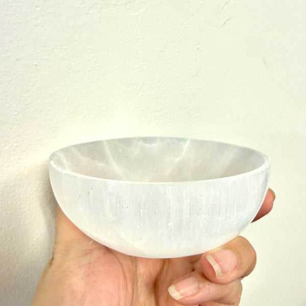 Selenite Bowl 10cm