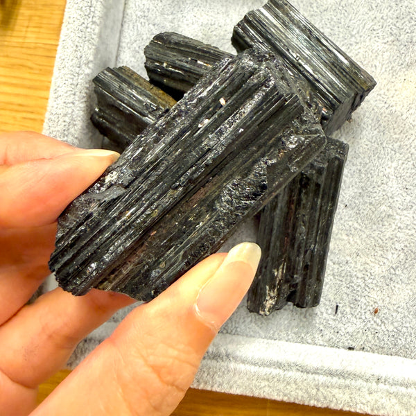 Black Tourmaline Raw - Medium