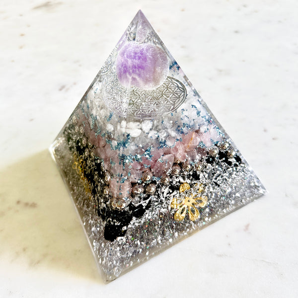 12cm Large Pyramid Orgonite - The Sacred Heart