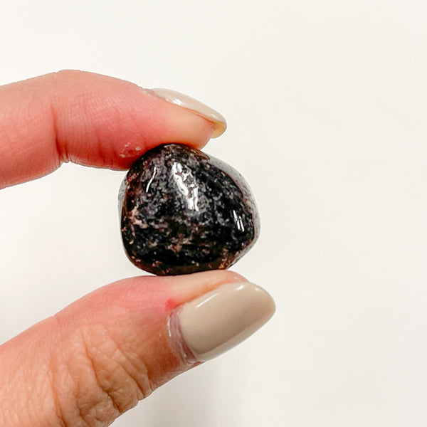 Garnet Tumbled Stone