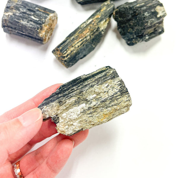 黑電氣石與雲母原料