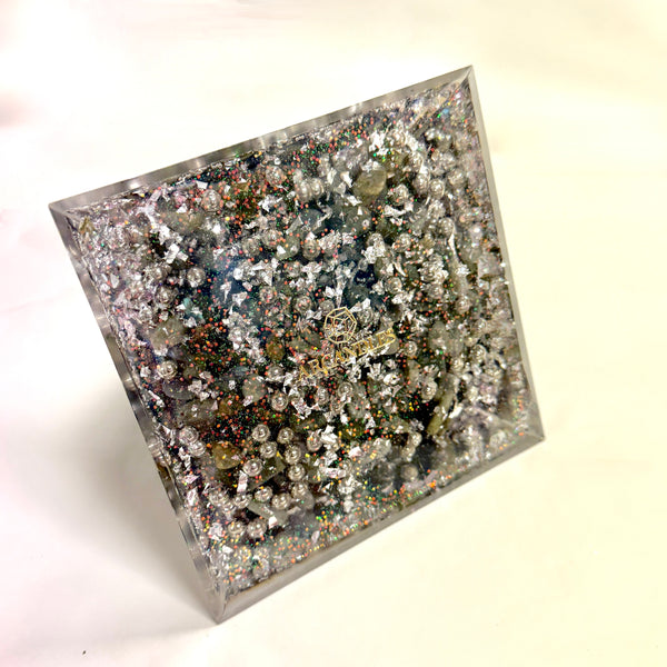 15cm Pyramid Orgonite - The Guardian of the Spirit