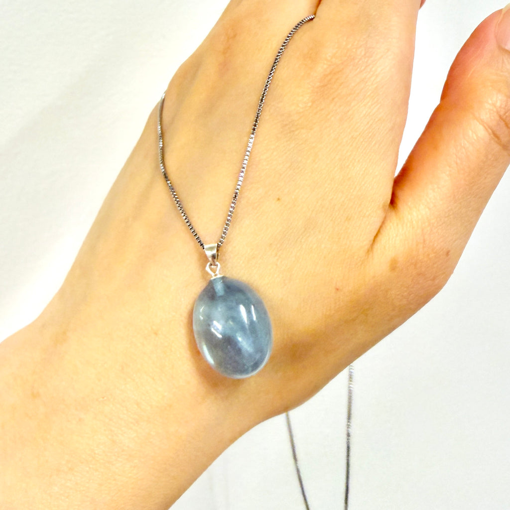 Aquamarine Oval Necklace