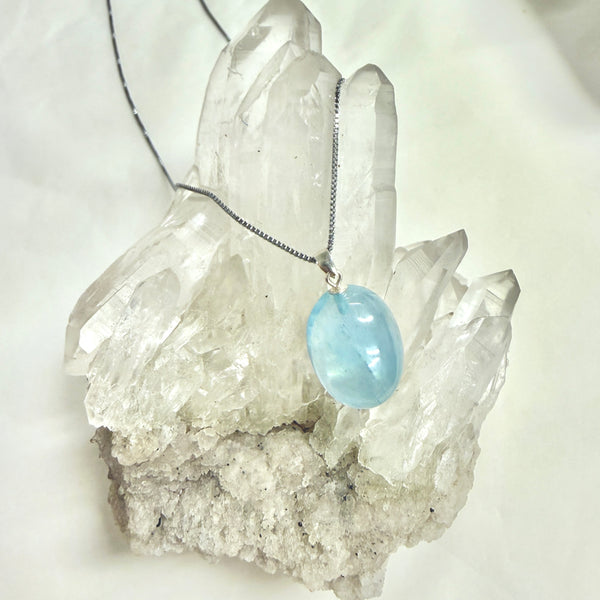 Aquamarine Oval Necklace