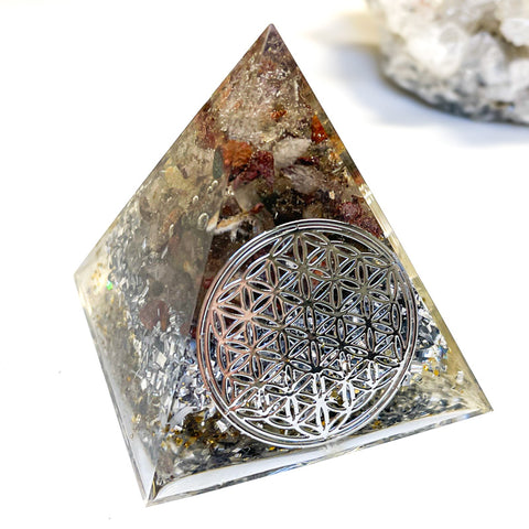 Pyramid Orgonite | Phantom Quartz | Heart Chakra