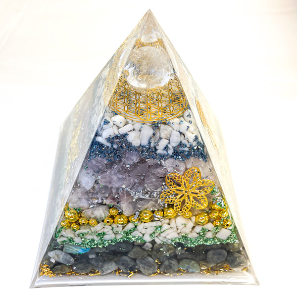 15cm Large Pyramid Orgonite | Clear Quartz, Rose Quartz, Labradorite