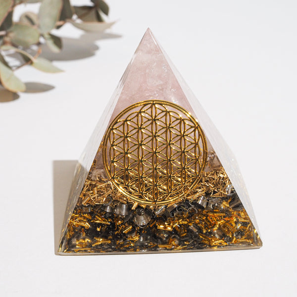 Pyramid Orgonite | Rose Quartz (Gold) | Heart Chakra