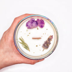 Violet Flame Crystal Candle – Amethyst & Lavender