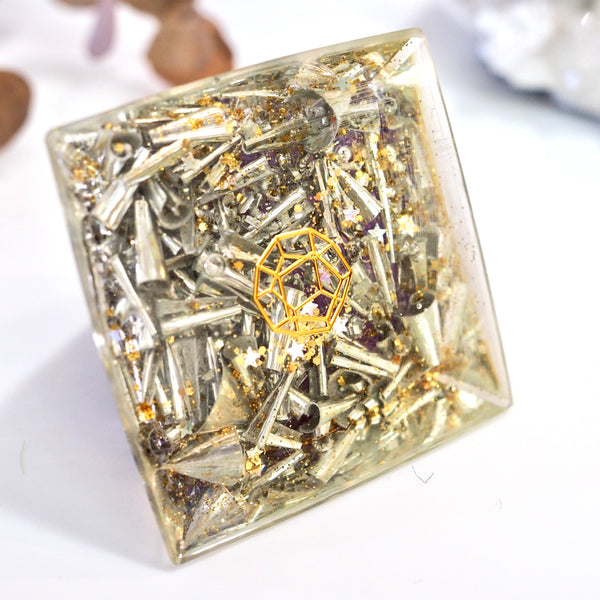 金字塔 Orgonite |紫水晶|第三眼脈輪