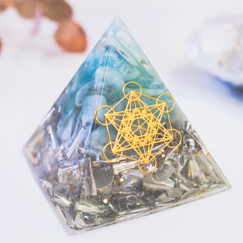 Pyramid Orgonite | Aquamarine | Throat Chakras